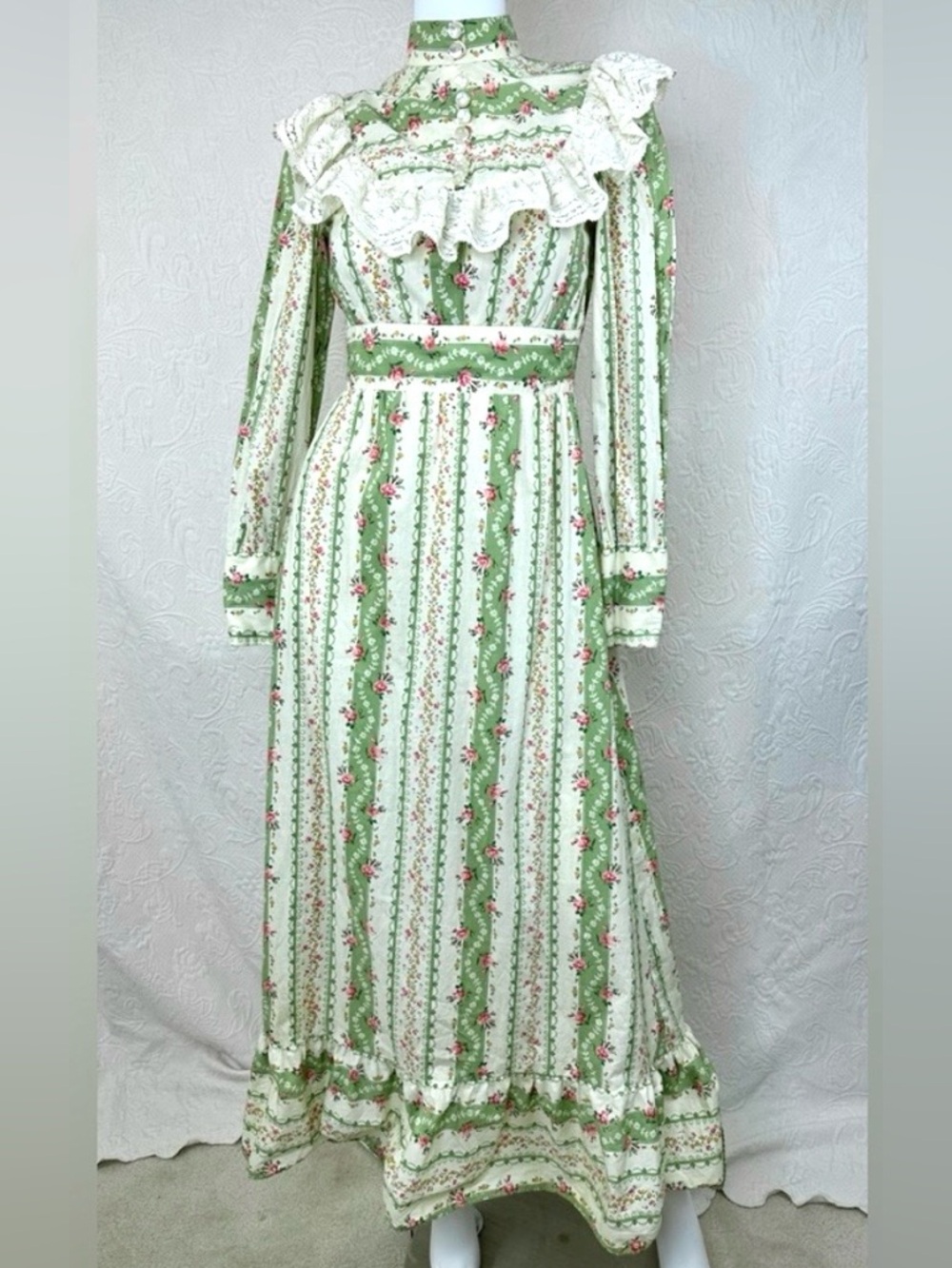 Vicky Vaughn VTG 70s High Neck Floral Stripe Lace Prairie Prom Dress